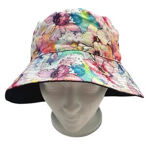 Bucket hat floral NWOT